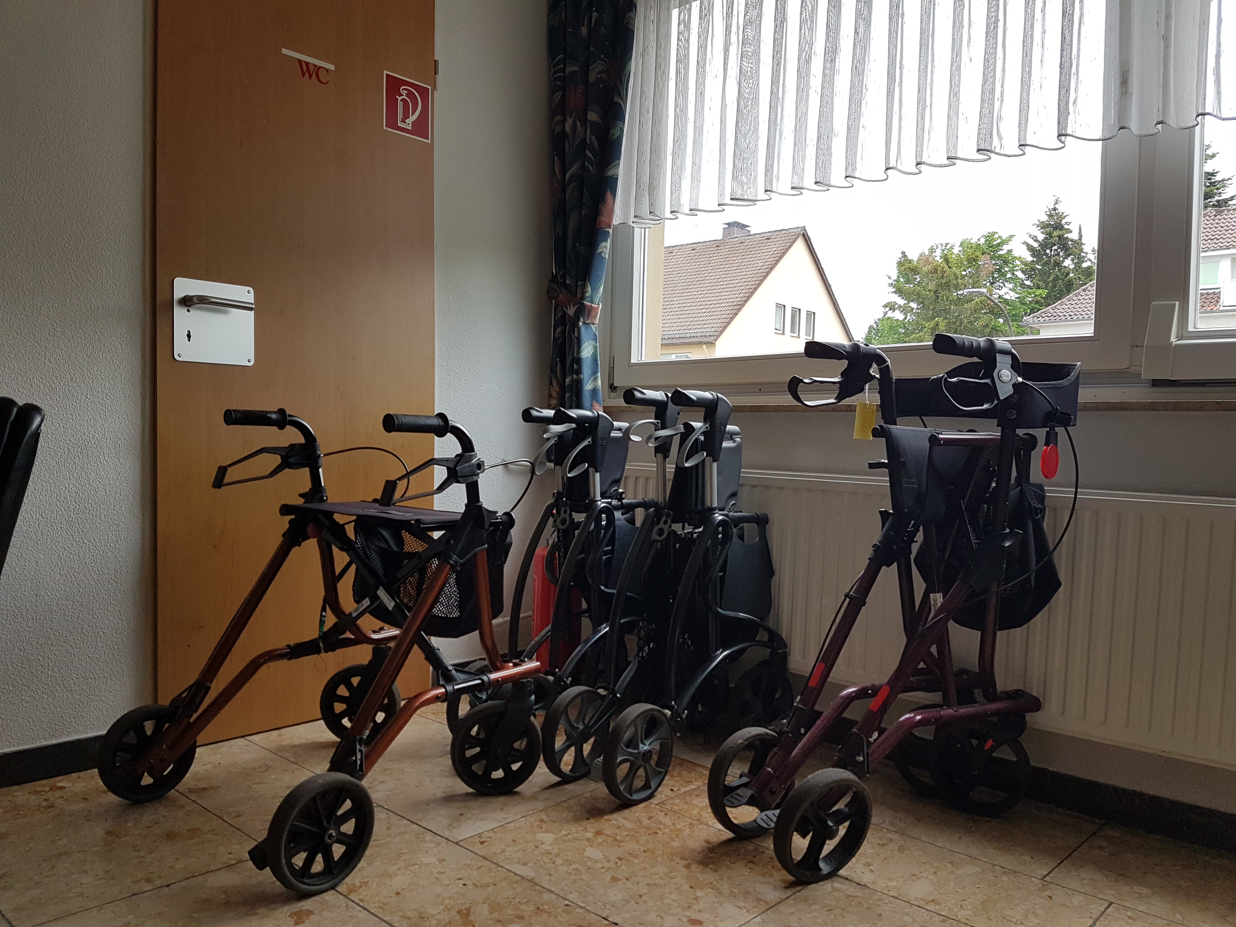 Rollatorenparkplatz im 1.Stock des Hotels